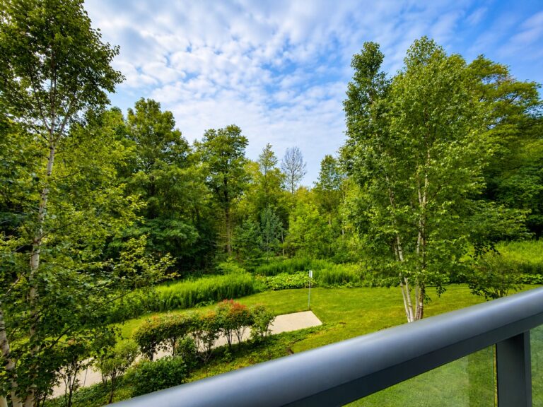 GT 105- Balcony view